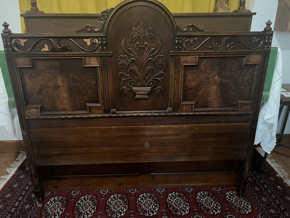 _resources/Headboard Reredos  Arts & Crafts/57fa79bdf7ce909545be86201dd35a2a_MD5.jpg