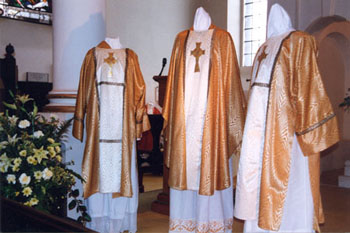 _resources/QUAERITUR Of subdeacons and tunics/985576f0f48fee681bdfb33da0e35442_MD5.jpg